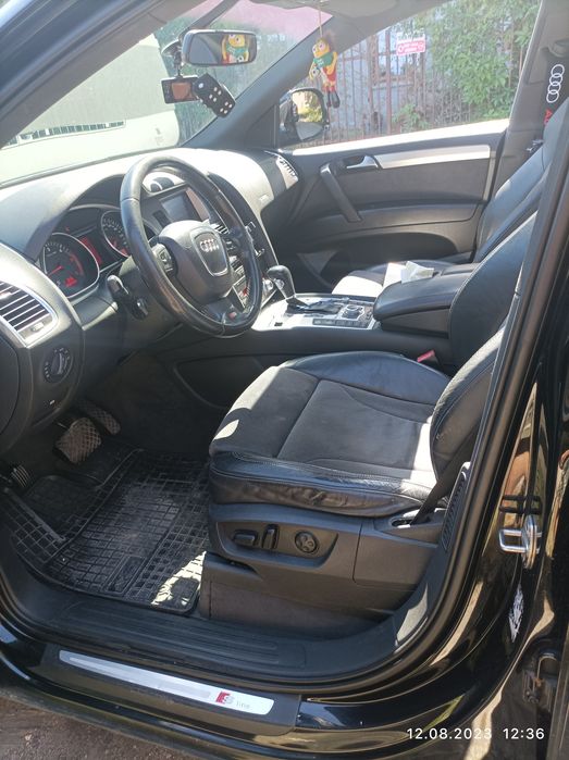 Audi Q7 3.0 tdi S-LINE