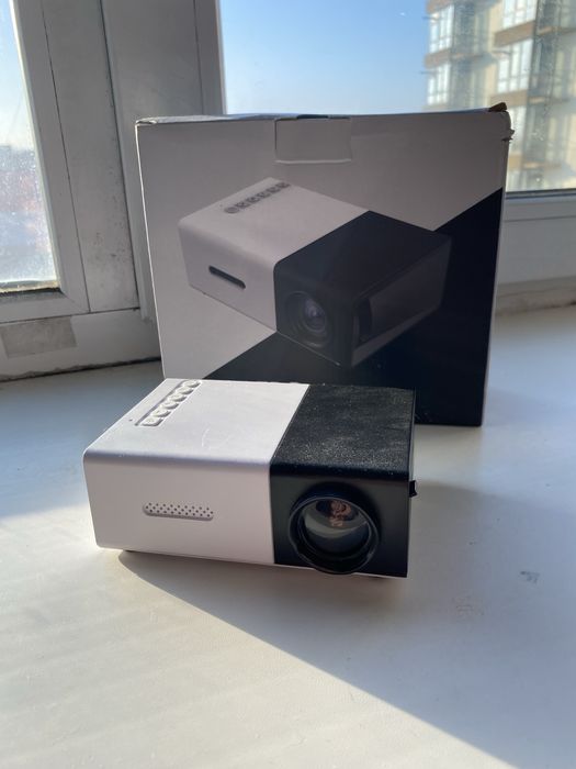 Led Projector/ Проектор