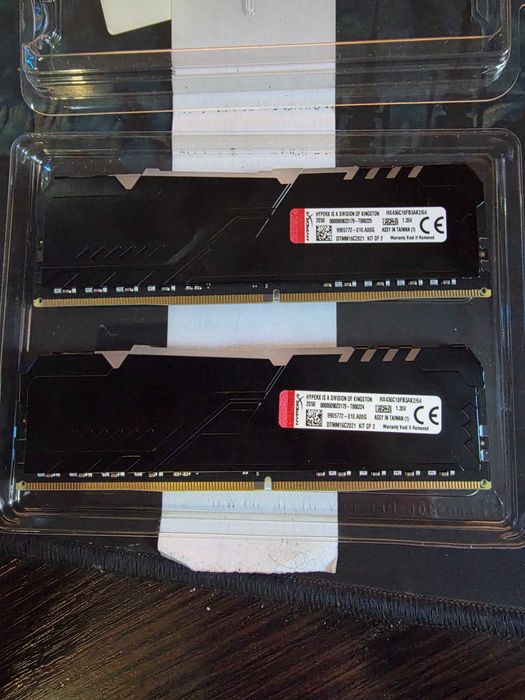 Оперативна пам'ять Kingston DDR4 SDRAM 64 GB (2x32GB) 3600 MHz (HX436C18FB3AK2/64) HYPERX FURY RGB