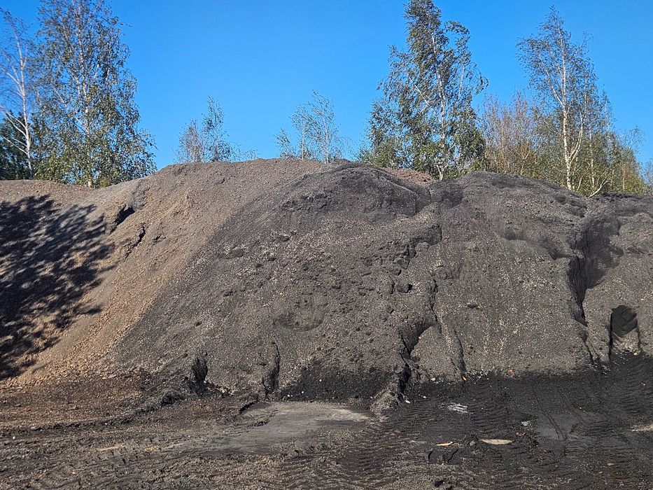 Żużel szlaka na drogę z transportem 17 m3 4 ośka lub 30 m3 patelnia