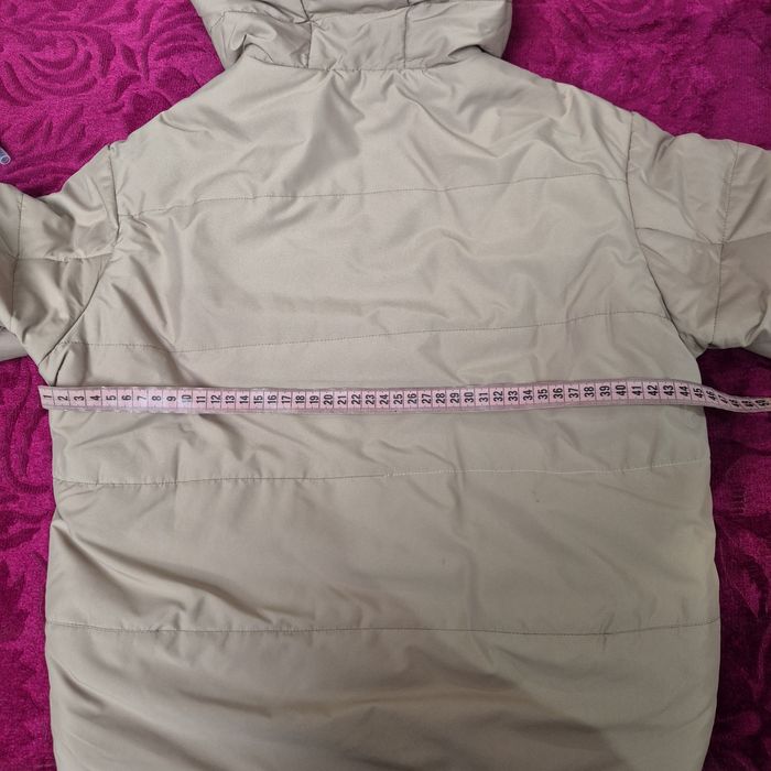 Куртка весна, осінь.