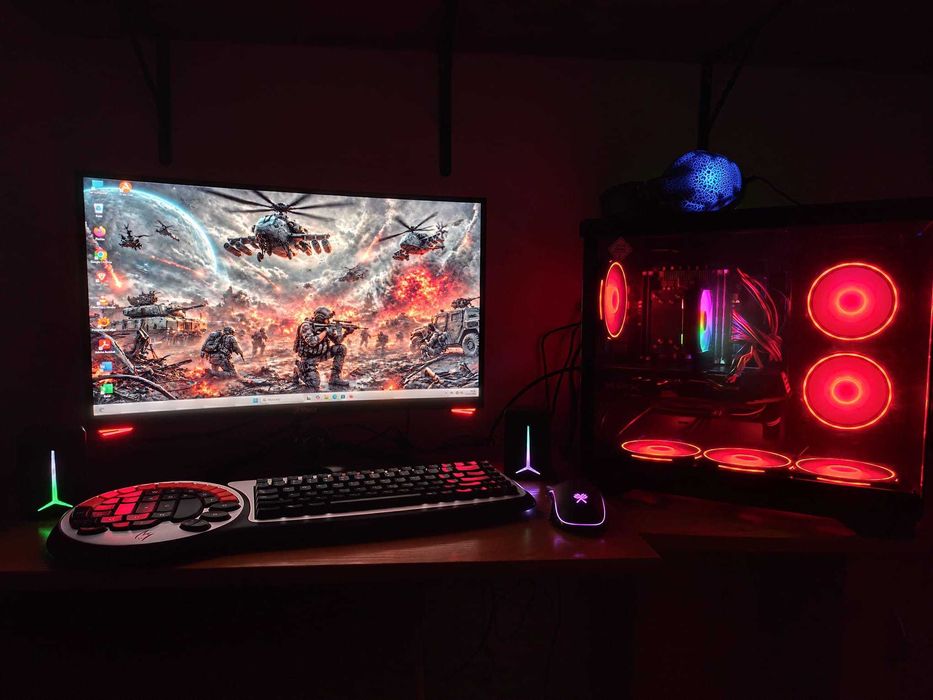 Gamingowy komputer (akwarium) M.2 NVMe, dyski 2.5TB, 10 rdzeni, grafika 8GB, 48GB RAM+ewentualnie monitor i akcesoria