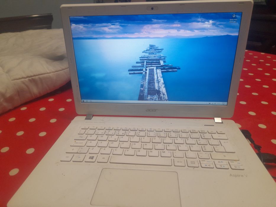 Acer Aspire V3 Notebook | 17.3" Display | 4GB RAM | 500GB HDD64564413885314123