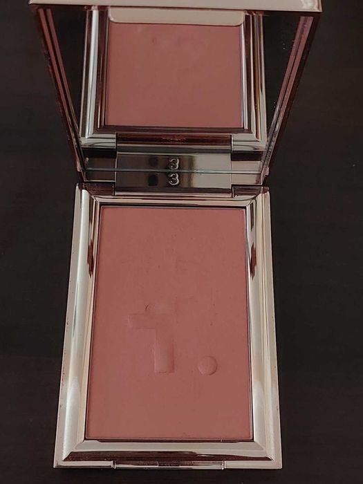 Рум'яна patrick ta monochrome moment velvet blush - she's passionate