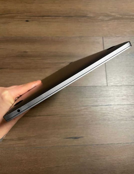 Mac book 13 pro в гарному стані