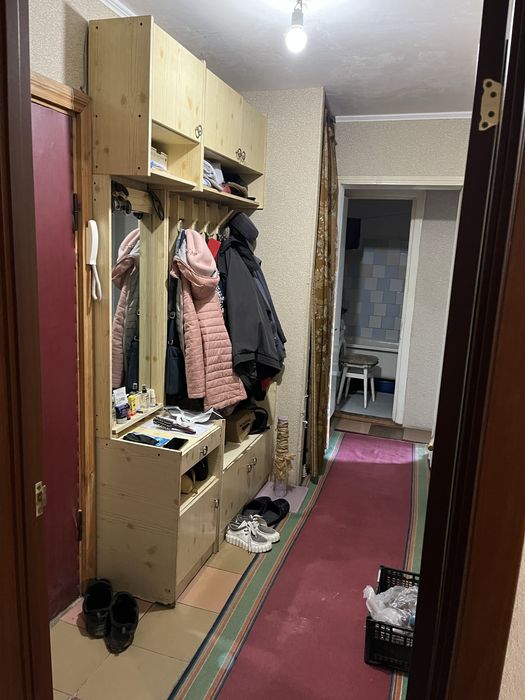 Прода. 2-х комнатную квартиру в центре города 5 этаж прямая