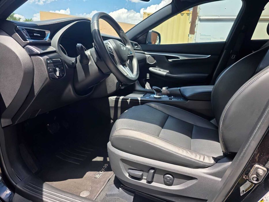Infiniti QX55 Luxe      2023