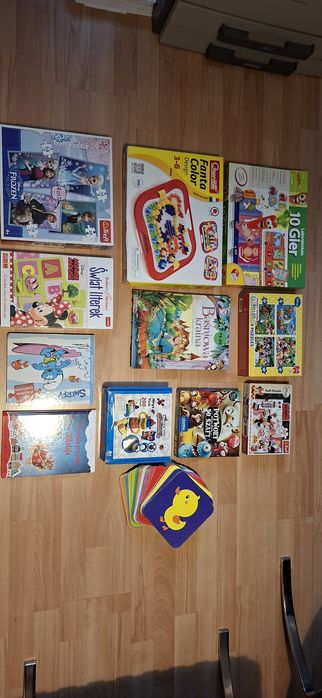 Zestaw edukacyjny: gry, puzzle, książki
