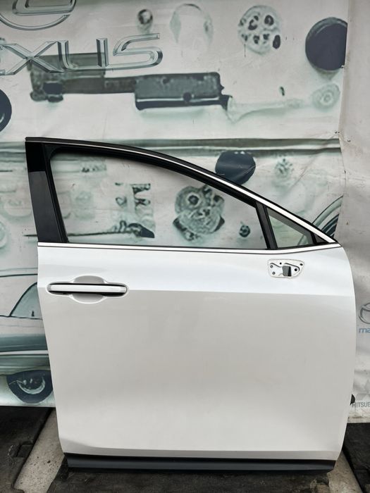 Lexus NX 2022-2025 двери дверь двері взборі перед праві