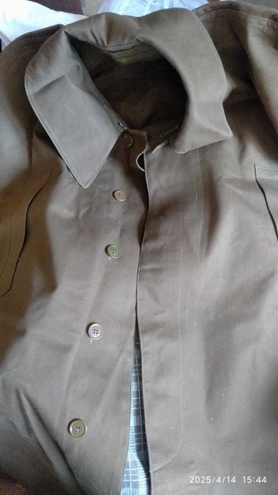 Продам офицерские  прорезиненные плащ-накидки,  кожаные  планшеты