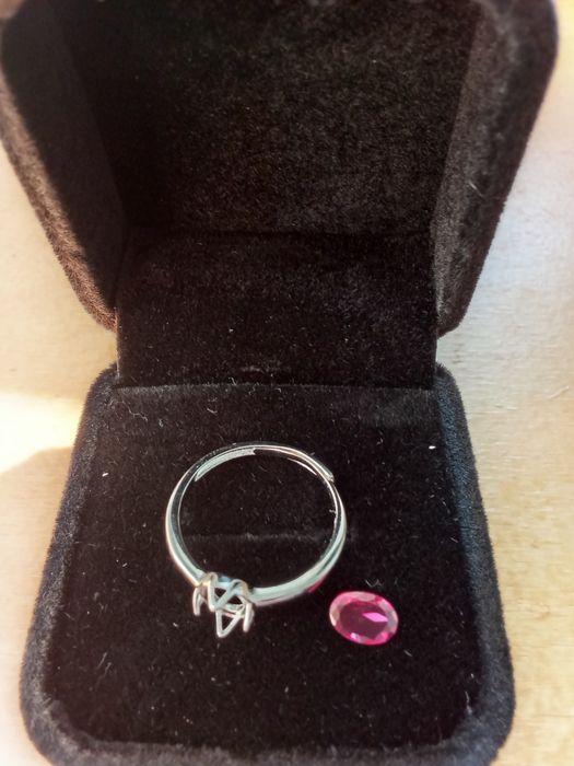 Anel com Rubi Certificado