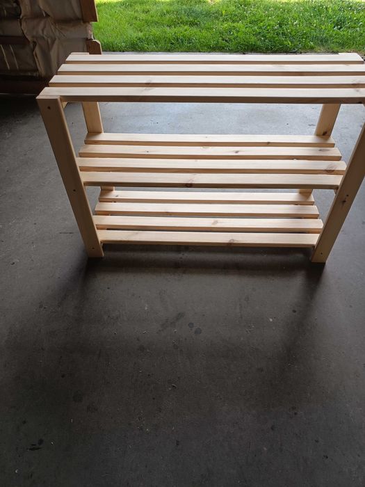 Solidna ławka na taras balkon półka drewniana kurier producent