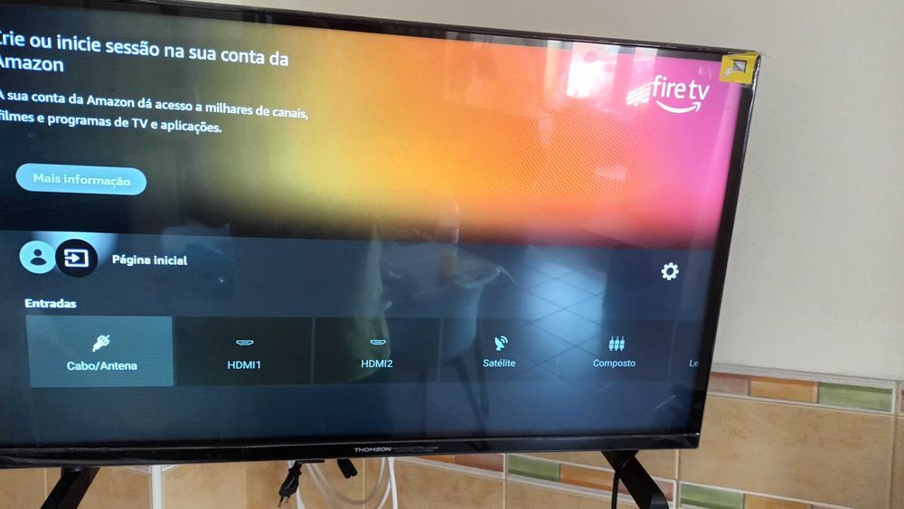 TV Smart  Thomson Fire TV 32" (81 cm) HDR10 com  garantia