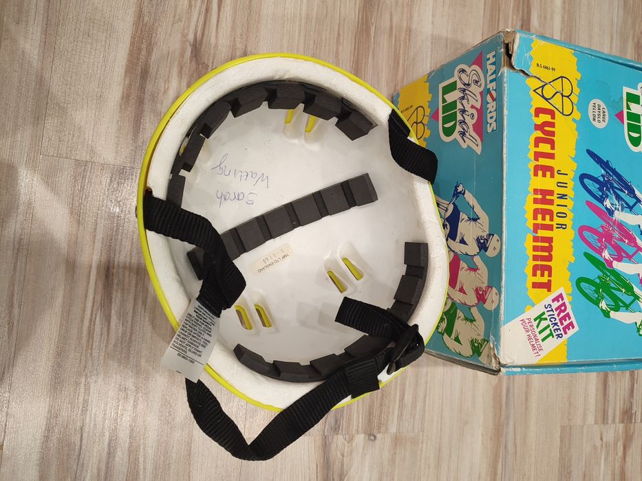 Kask dziecięcy rowerowy 56-62 cm