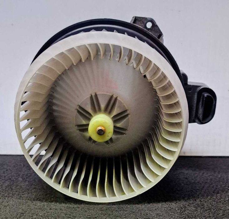 Motor da Chauffage / Sofagem TOYOTA AVENSIS Combi (_T27_) ano 2009