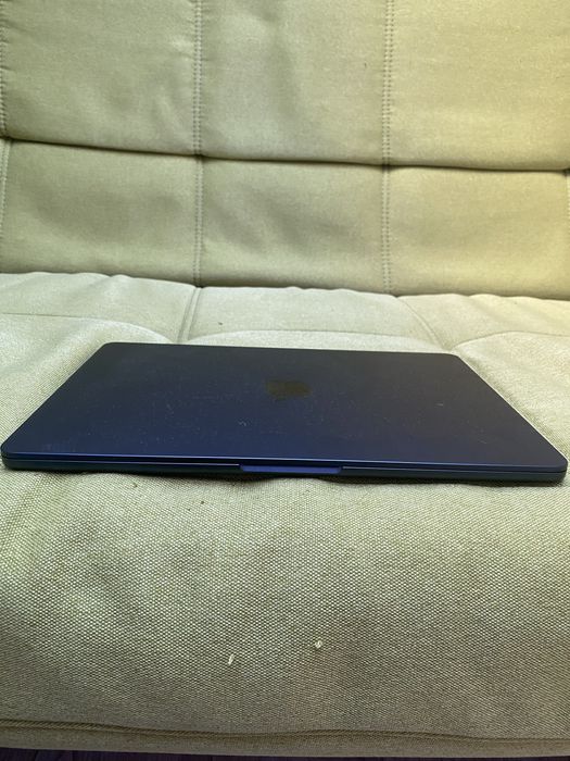 Apple MacBook Air m2 8 Midnight