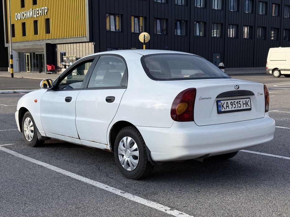 Daewoo lanos SE 2011
