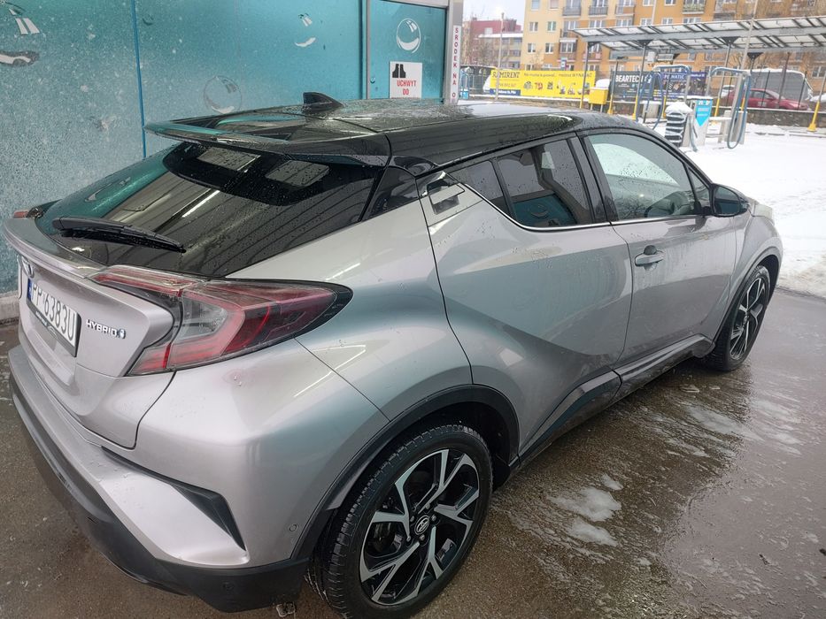 Sprzedam toyotę ch-r