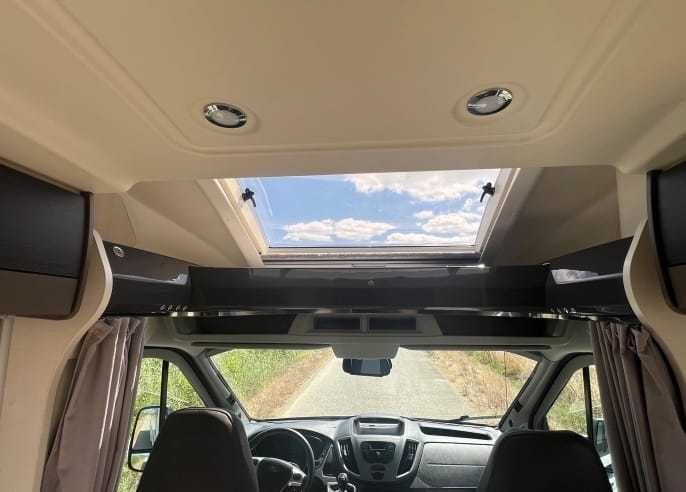 Challenger Quartz 288 (Ford)