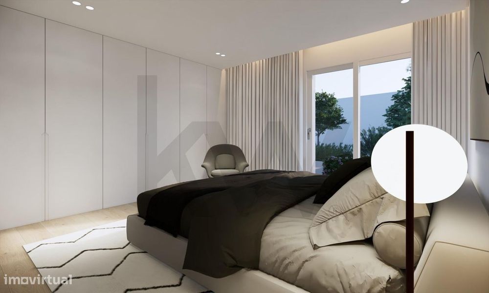 T3 em Loures com Varanda | Condomínio Privado com piscina