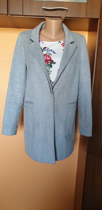 Płaszczyki Zara i Reserved