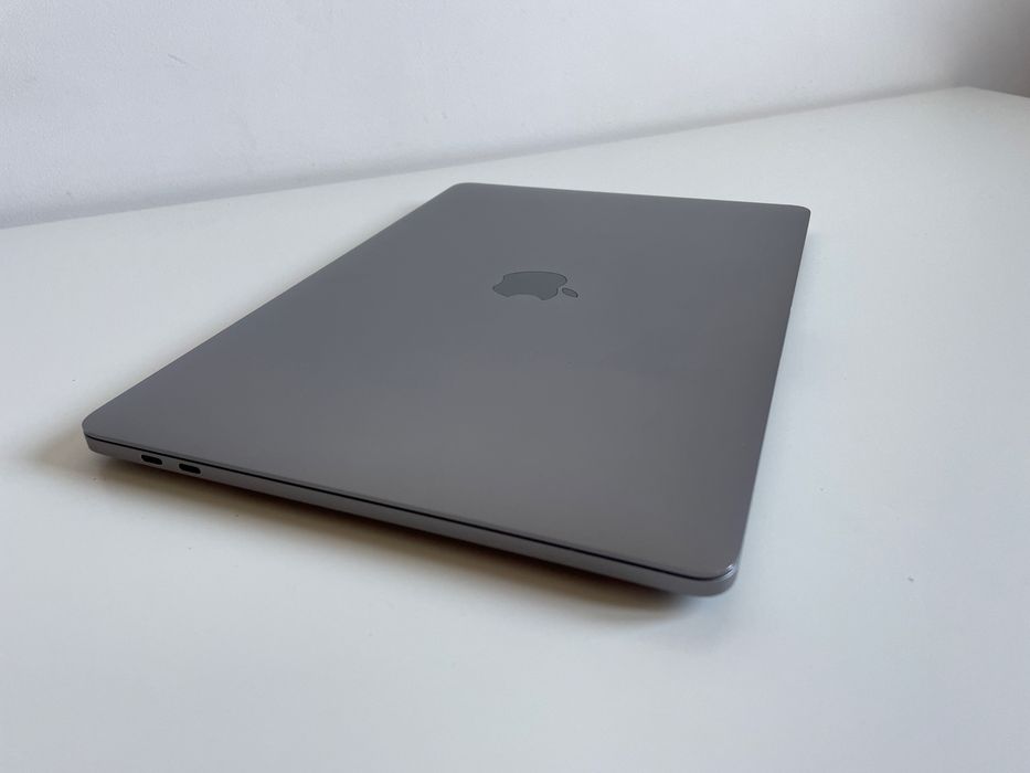 MacBook Pro A2251 2020 13 cali, Intel Core i7, 16GB