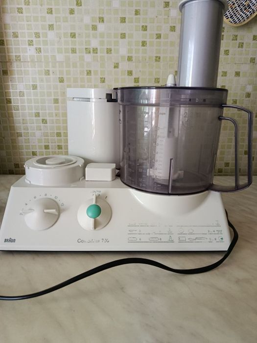 Кухонний комбайн Braun Combimax 700
