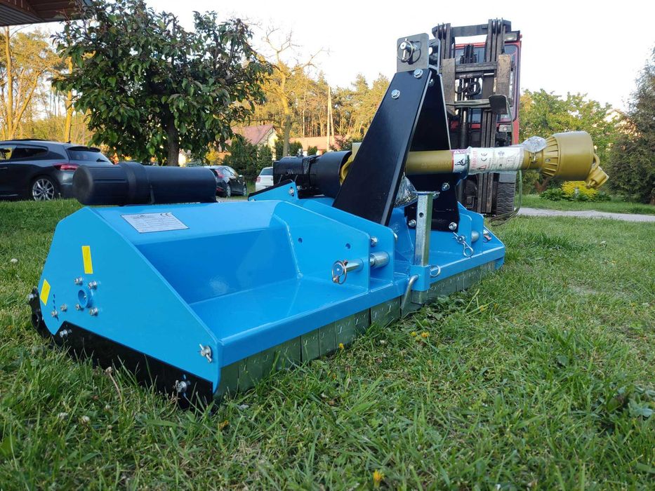 Kosiarka do trawy do T25 C330 nowa Agrostar AS135 młotki