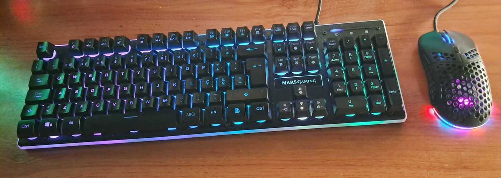 Teclado MK320 RGB PT  + Rato MM55 RGB 12800DPI Mars Gaming