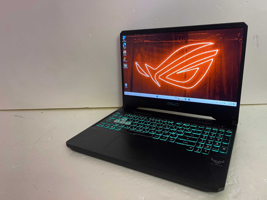 Игровой Asus TUF Gaming FX505D / RYZEN/ 8" ЯДЕР/ 24 RAM/ Видео GTX