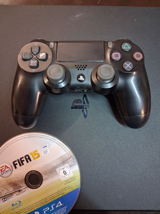 PS4 c/ Comando Oficial Dualshock 4 e Jogo FIFA