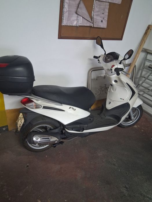 Piaggio Fly 125 — scooter 125cc