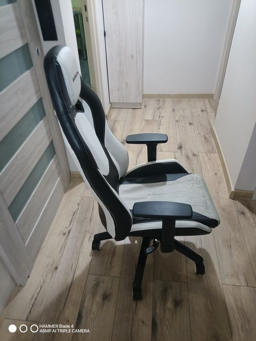 Fotel gemingowy huzaro