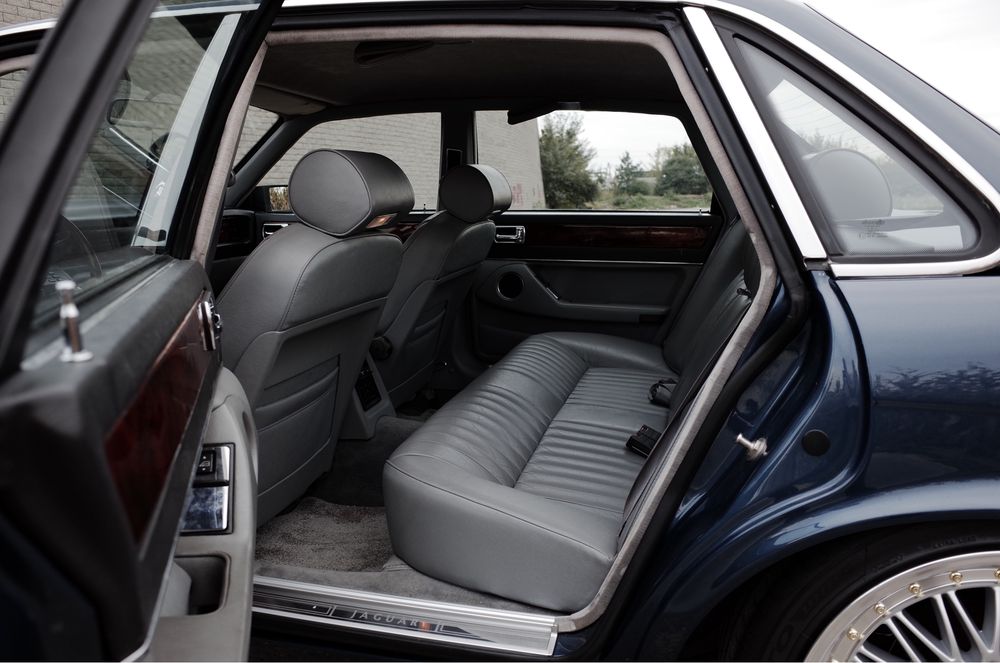 Jaguar xj 40 4.0 manual
