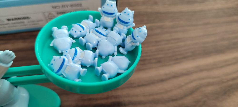 Навчальна гра балансир Shantou Balance Hippo