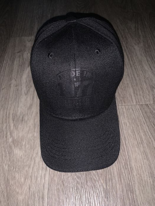Продам кепку(56-59см)