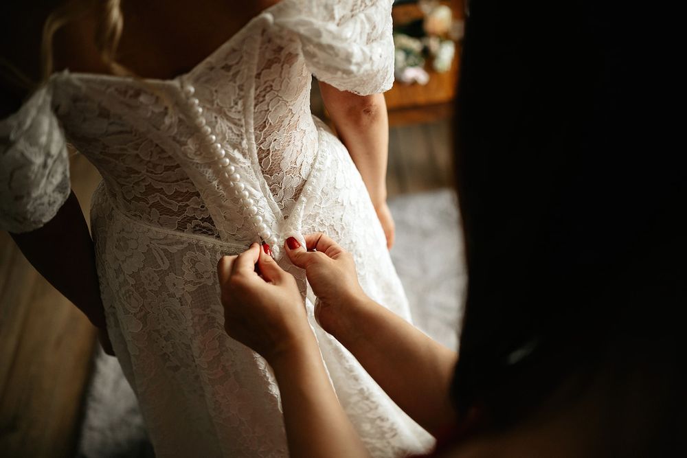 Sprzedam suknię ślubną – dostępna po 17 lipca