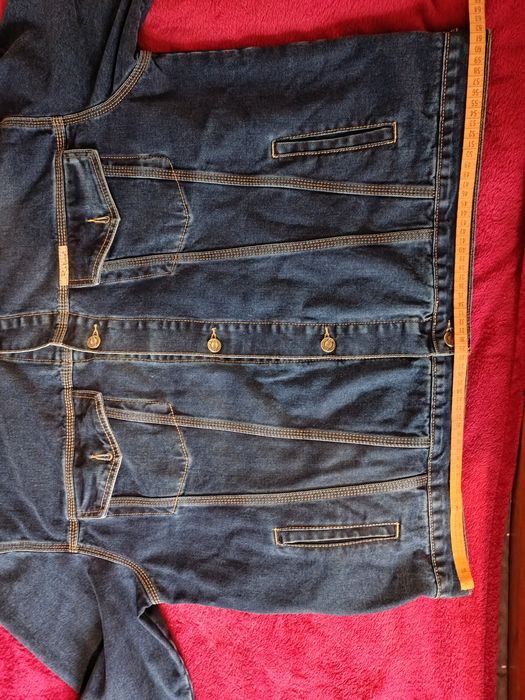 Джинсова куртка чоловіча