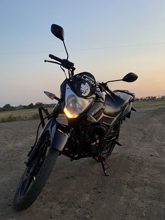 Продам Lifan лф 150 2е в хорошем состояние