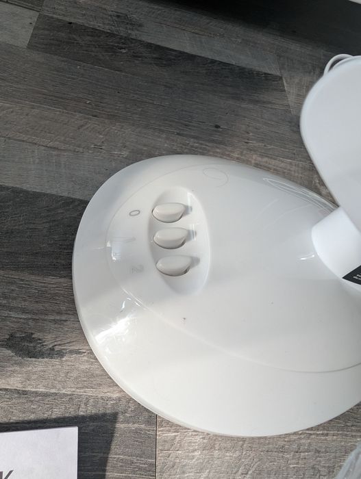 Wentylator biurkowy Russell Hobbs