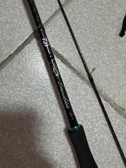 Cana Daiwa Emeraldas V B72HS Tip Run (chocos)