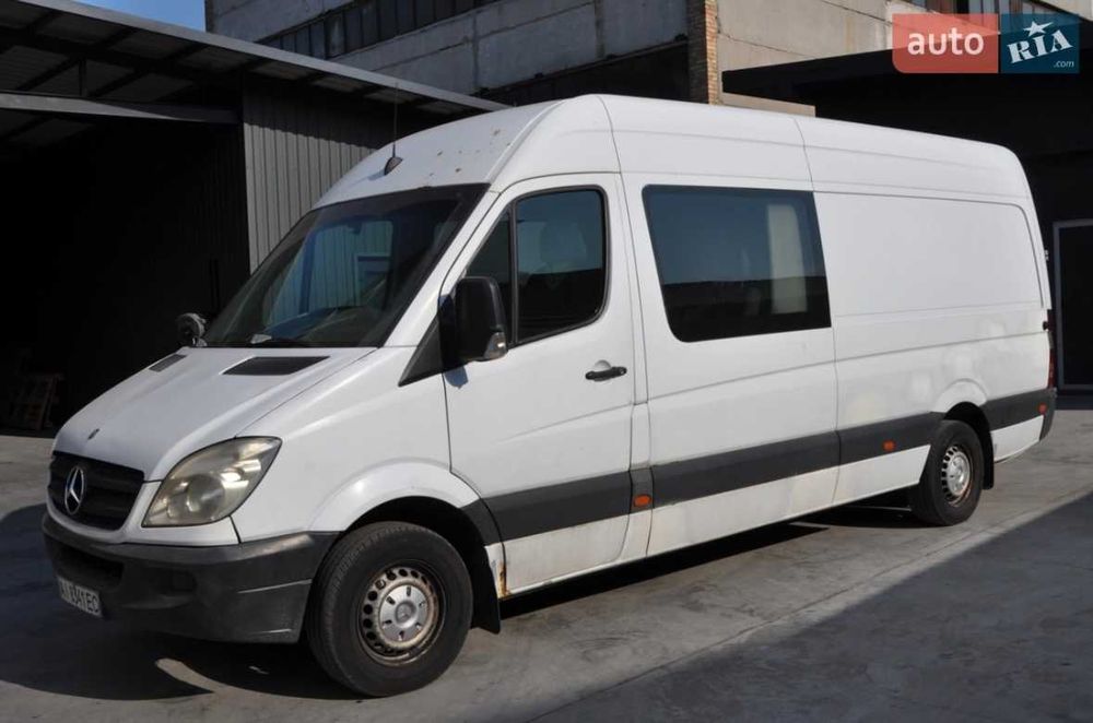 Mercedes-Benz Sprinter 2011