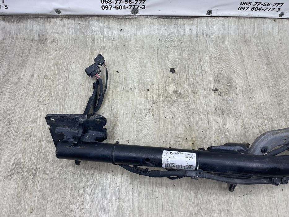 Виїзний Фаркоп Volkswagen Multivan T7 7T0803881B форкоп приципне т7 мультфвен