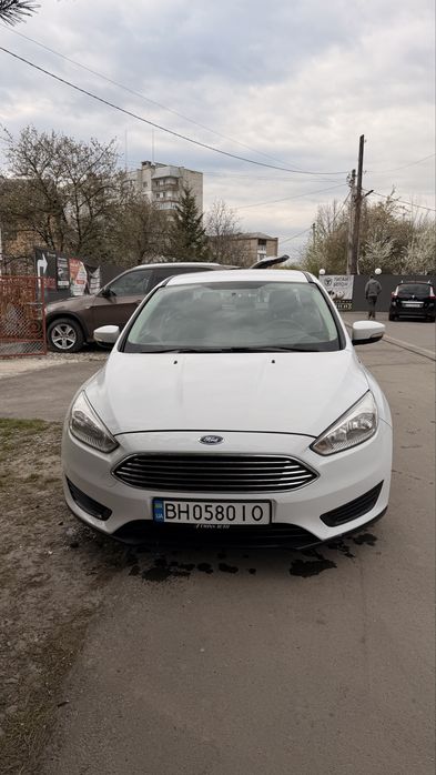 Продам Ford focus 2016 бензин 2.0
