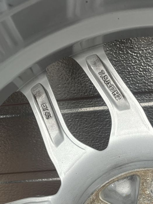 Felgi Koła Anzio 5/112/17 opony Uniroyal 235/45/17