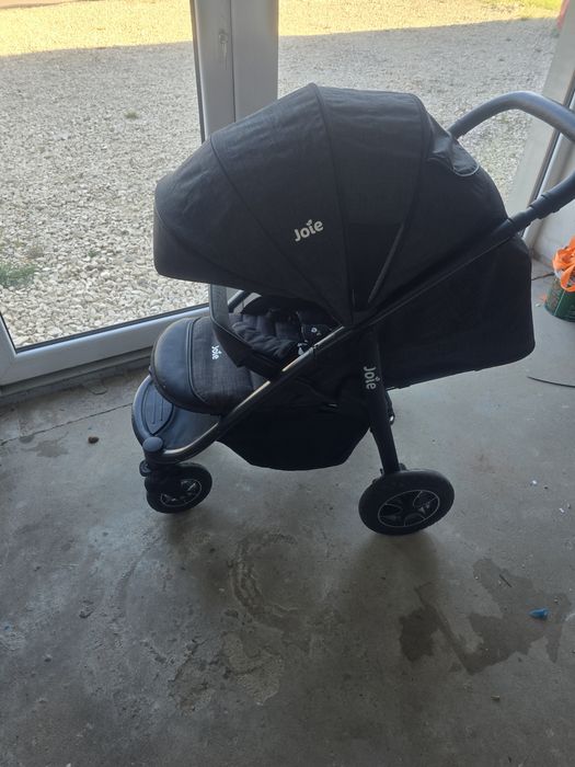 Wózek spacerowy joie