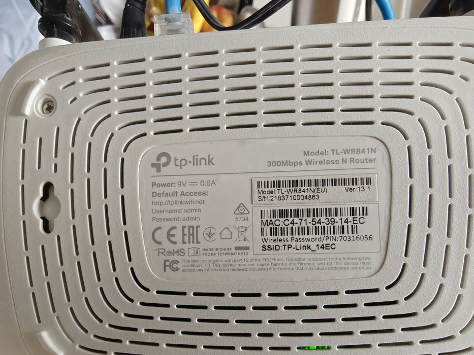 Router TP -link model TL-WR841N