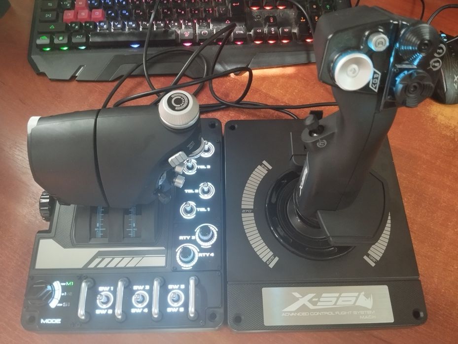 Logitech X56 H.O.T.A.S.