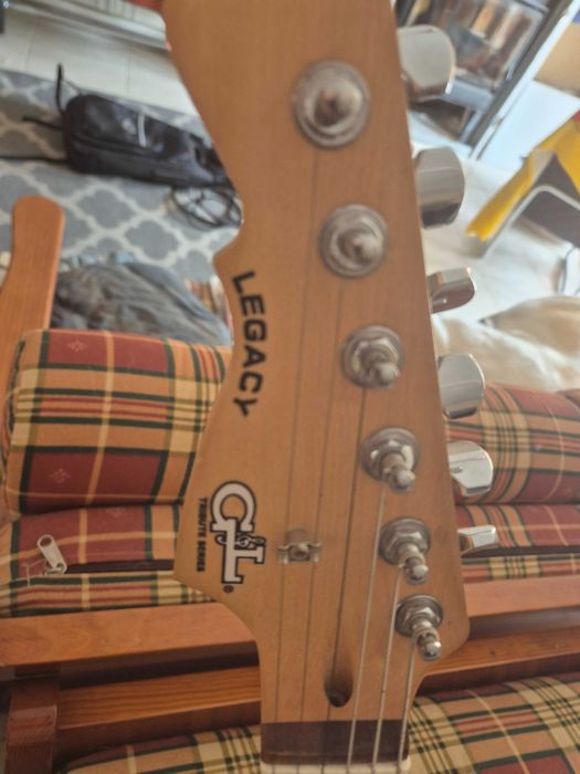Guitarra elétrica LEGACY