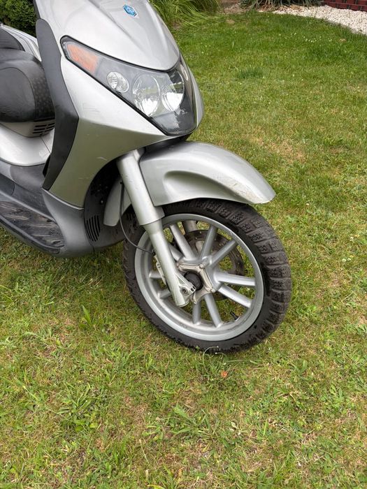 Skuter Piaggio Beverly 125 GT – 2003 r.